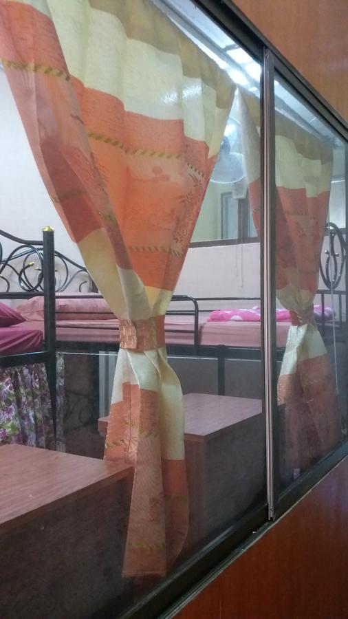 Lucky House Hostel Chiang Mai Buitenkant foto